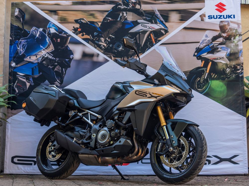 Suzuki GSX S1000 GX First Ride Suzuki Motorcycle Rider Review Suzuki GSX S1000 GX First Ride Suzuki Motorcycle Rider Review