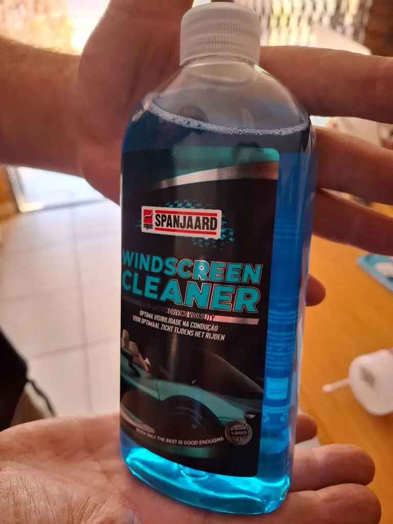 Spanjaard windscreen cleaner