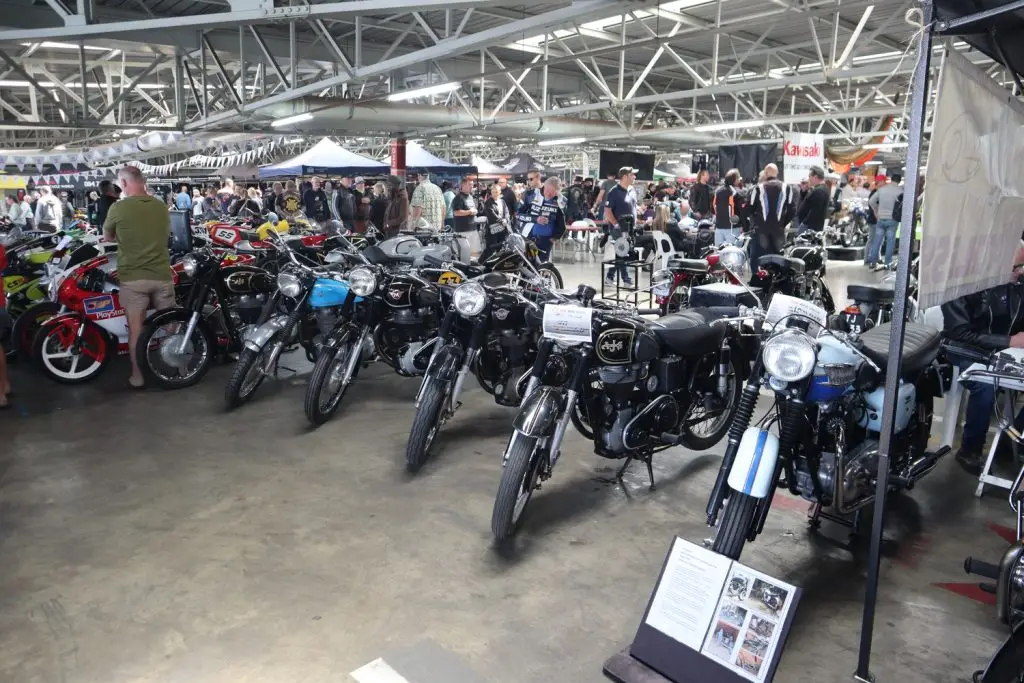 1000 bike show