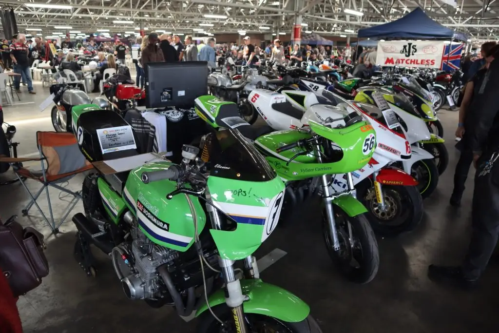 1000 bike show