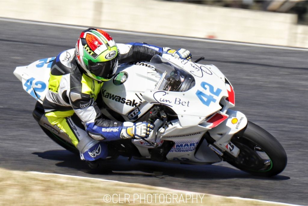 ZX-10 Cup Round 1.