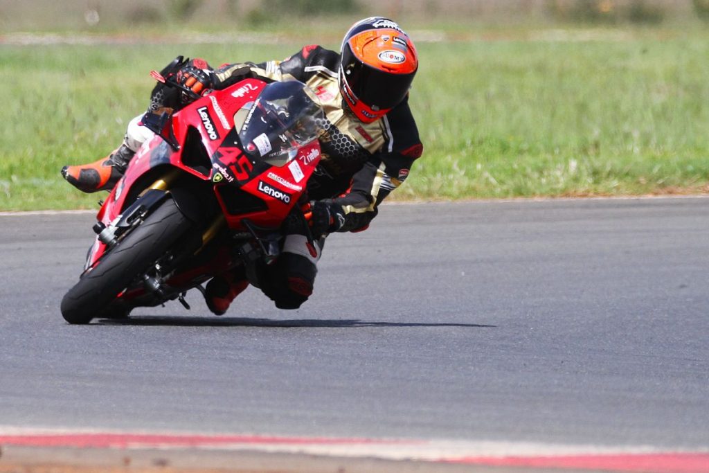 Red Star Raceway Social Racing