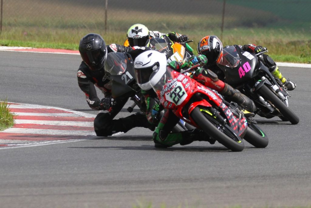 Red Star Raceway Social Racing