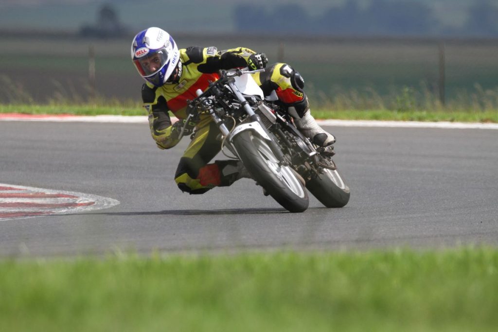 Red Star Raceway Social Racing