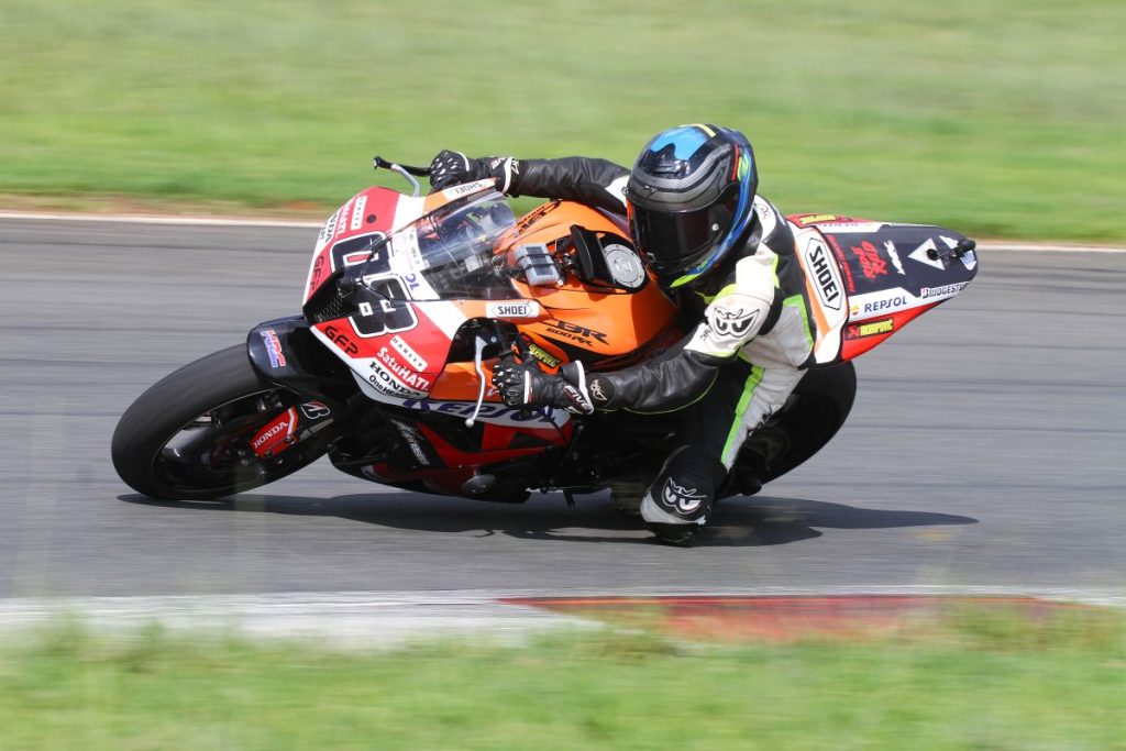 Red Star Raceway Social Racing