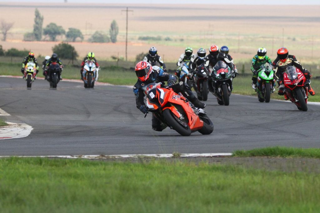 Red Star Raceway Social Racing