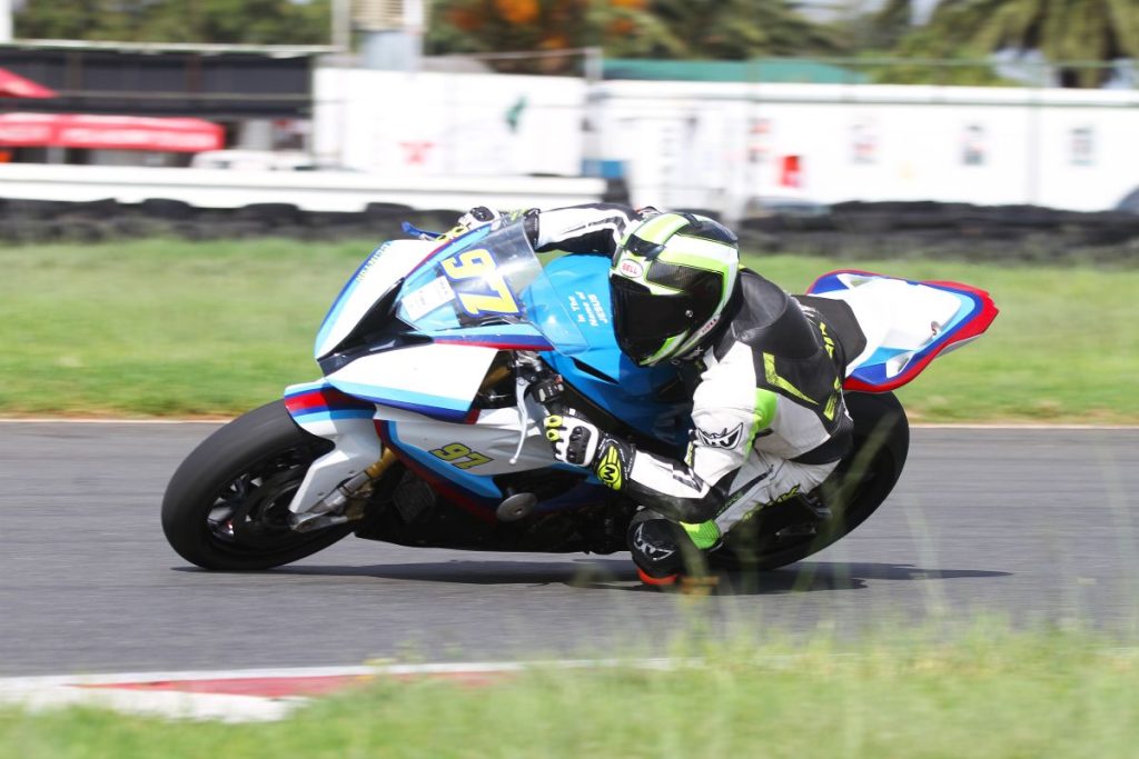Red Star Raceway Social Racing