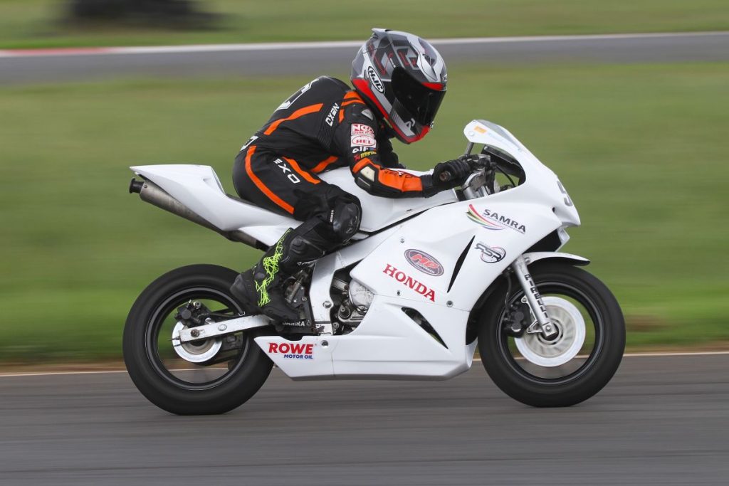 Red Star Raceway Social Racing