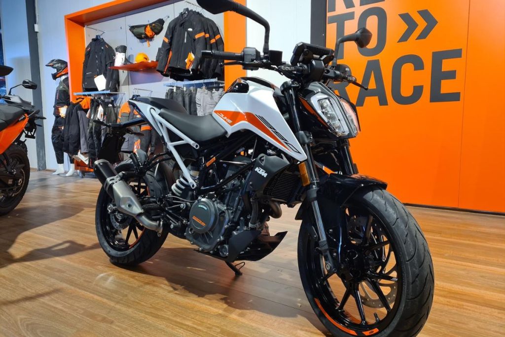 2022 KTM 390 Duke