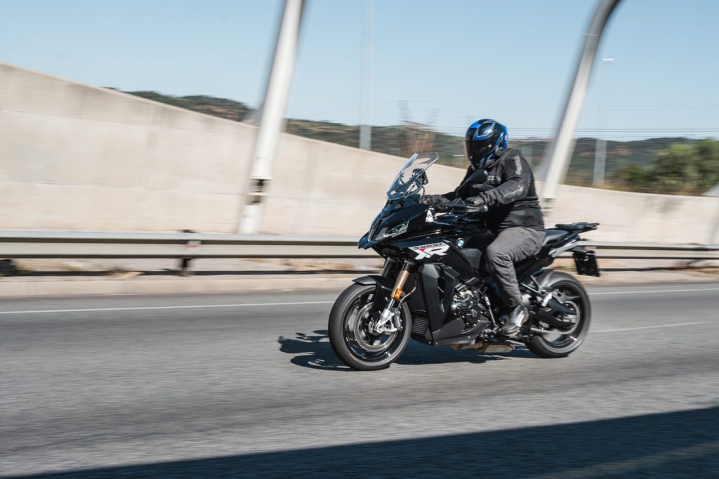 BMW S1000XR