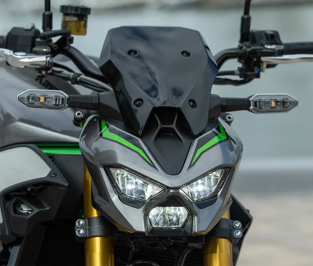 Kawasaki Z900