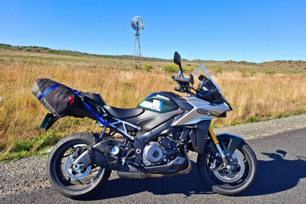 Homewards over the mountain and into the Great Karoo