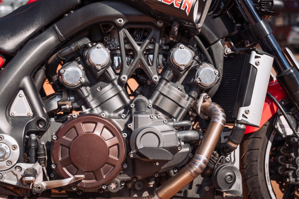Yamaha V-Max 1700