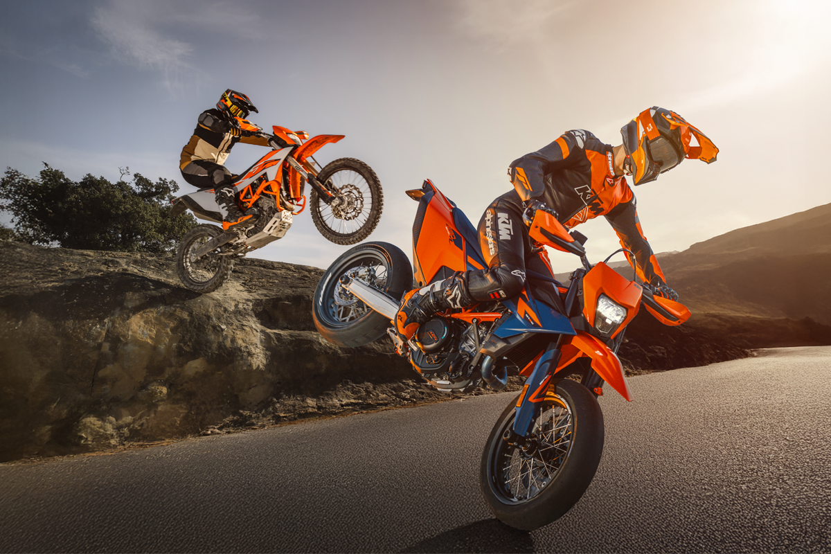 KTM SMC