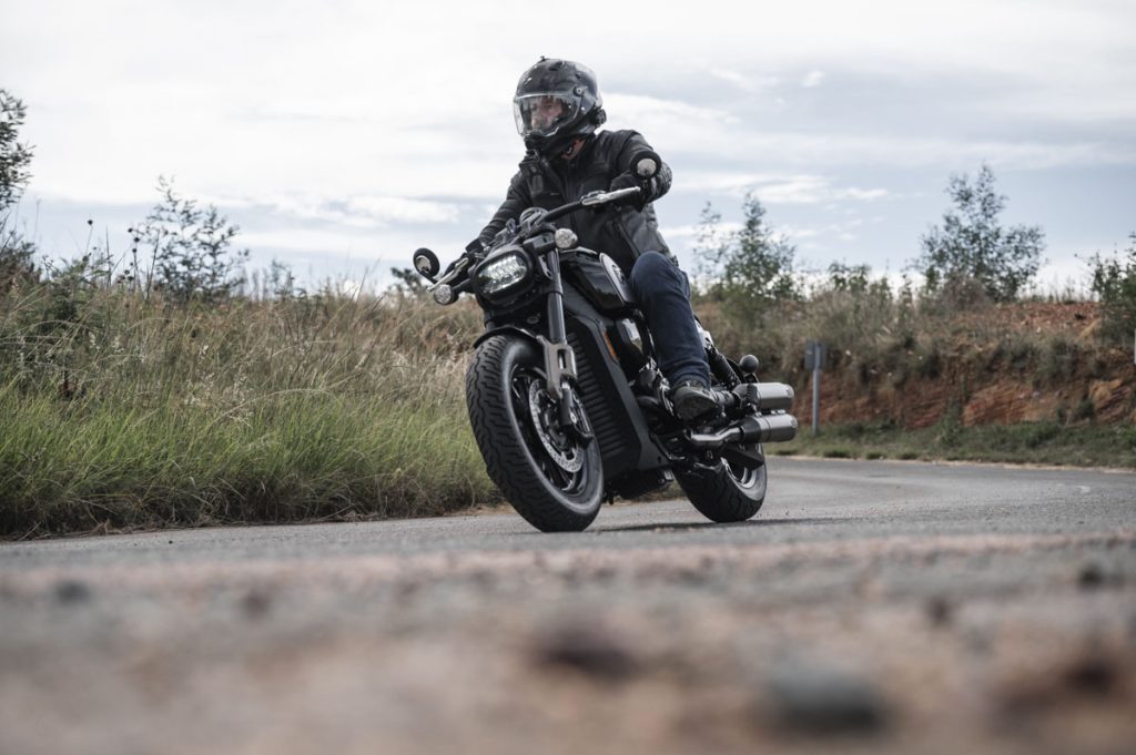 QJ SRV 600 V