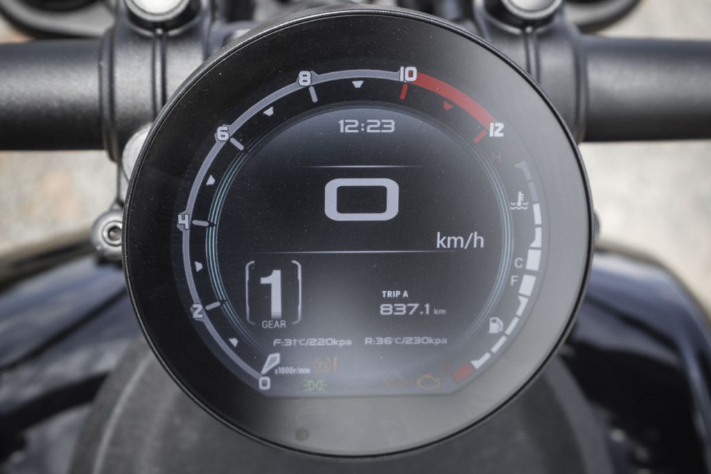 QJ SRV 600 V