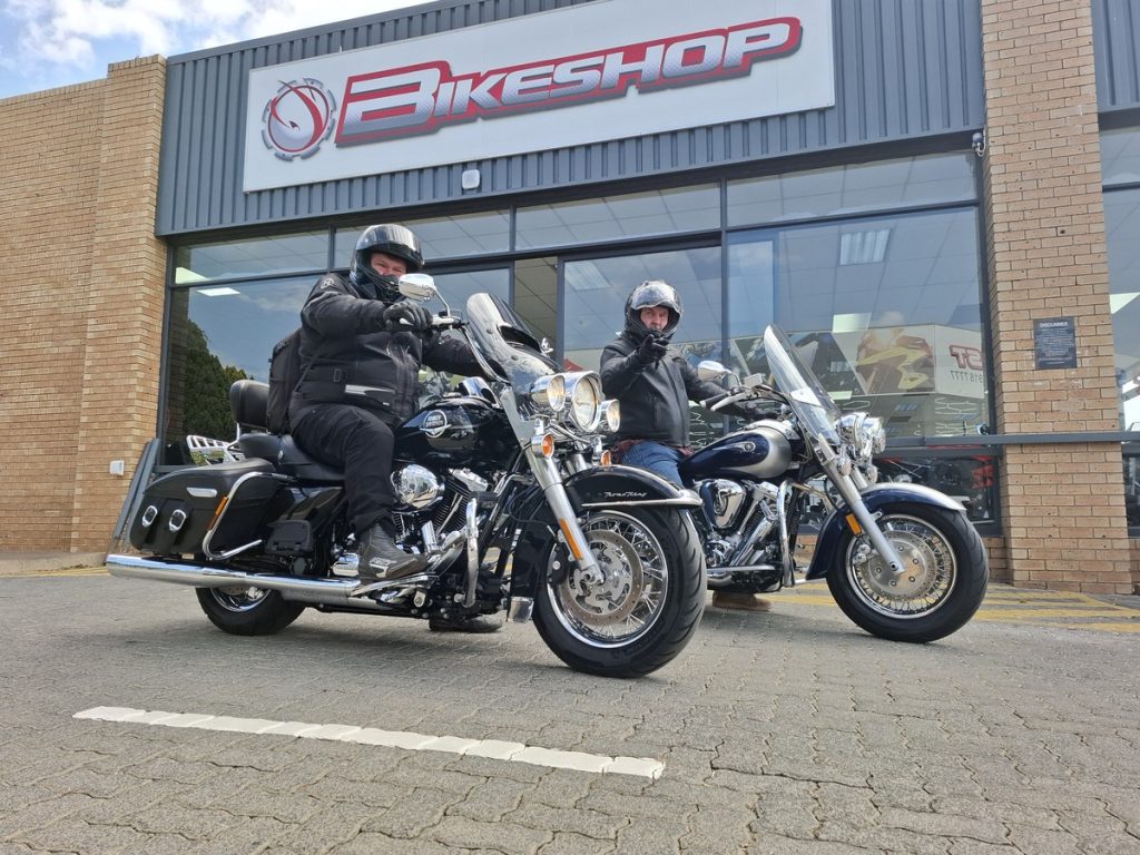 Harley Davidson. Yamaha.