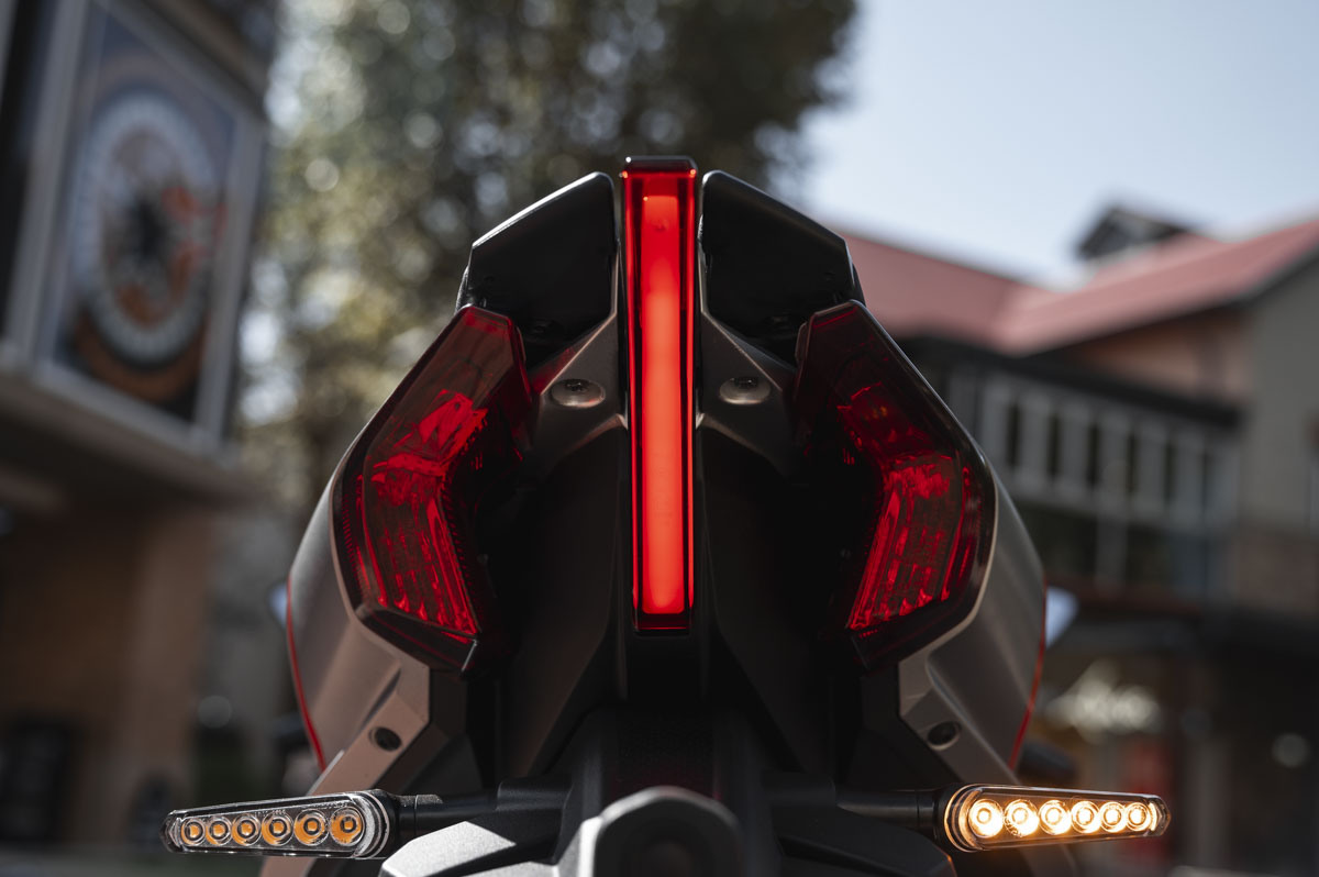 QJMOTOR SRK 450 RR