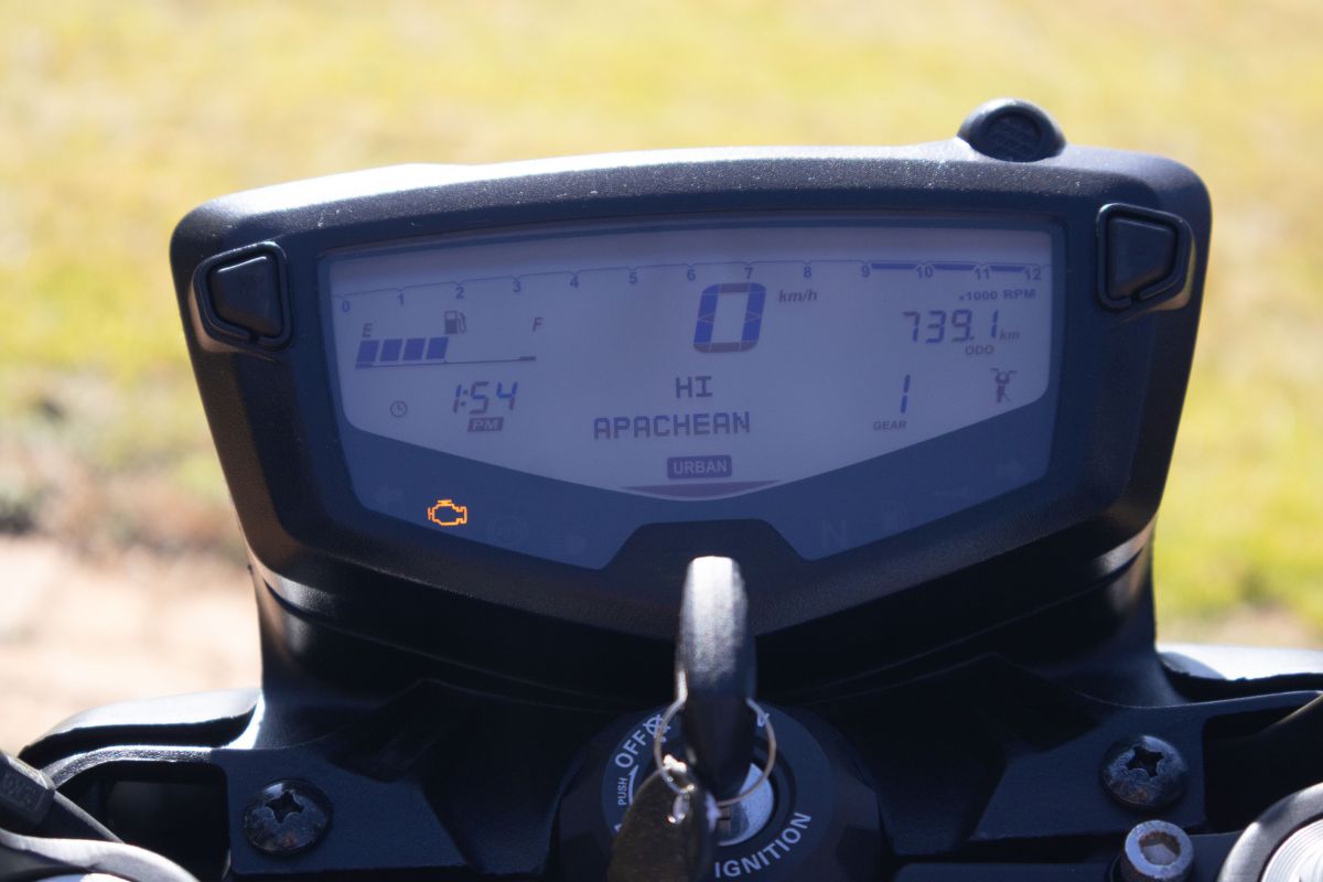 TVS Apache RTR 200 4V