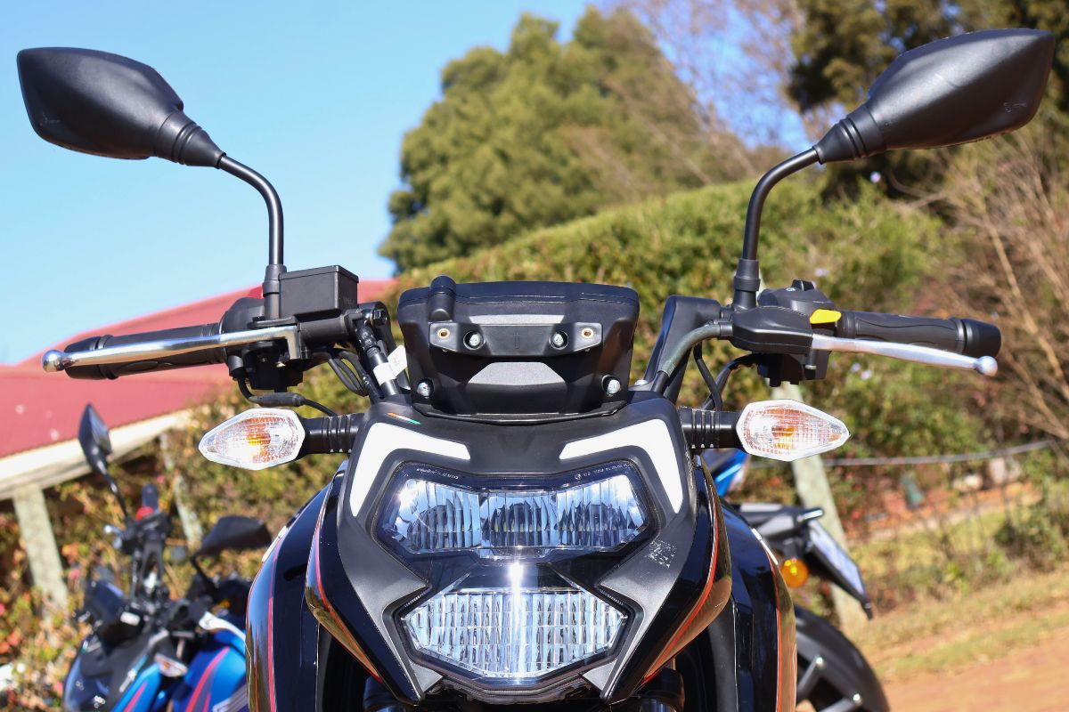TVS Apache RTR 200 4V