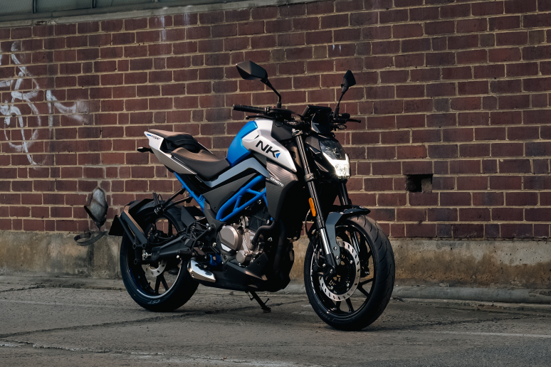 CFMOTO 300NK
